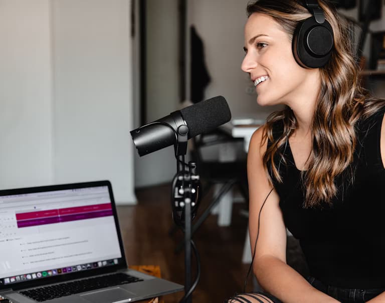 Transcription de podcast avec show notes et sous-titres SRT